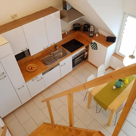 Urbanstay Rottendorf, Maisonette Vor Den Toren Wuerzburgs Rottendorf