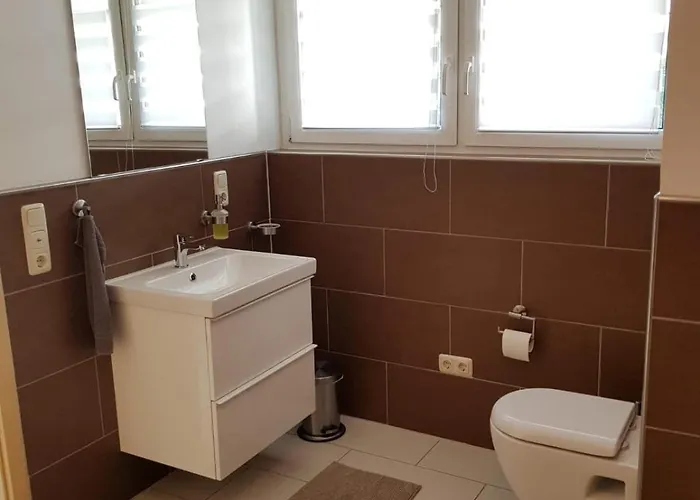 Urbanstay Rottendorf, Maisonette Vor Den Toren Wuerzburgs * Rottendorf
