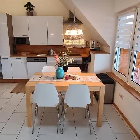 Urbanstay Rottendorf, Maisonette Vor Den Toren Wuerzburgs * Rottendorf