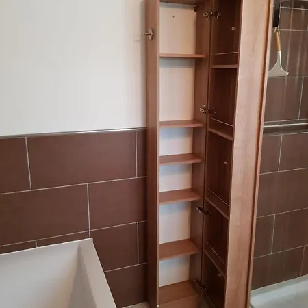 Urbanstay Rottendorf, Maisonette Vor Den Toren Wuerzburgs Appartement *